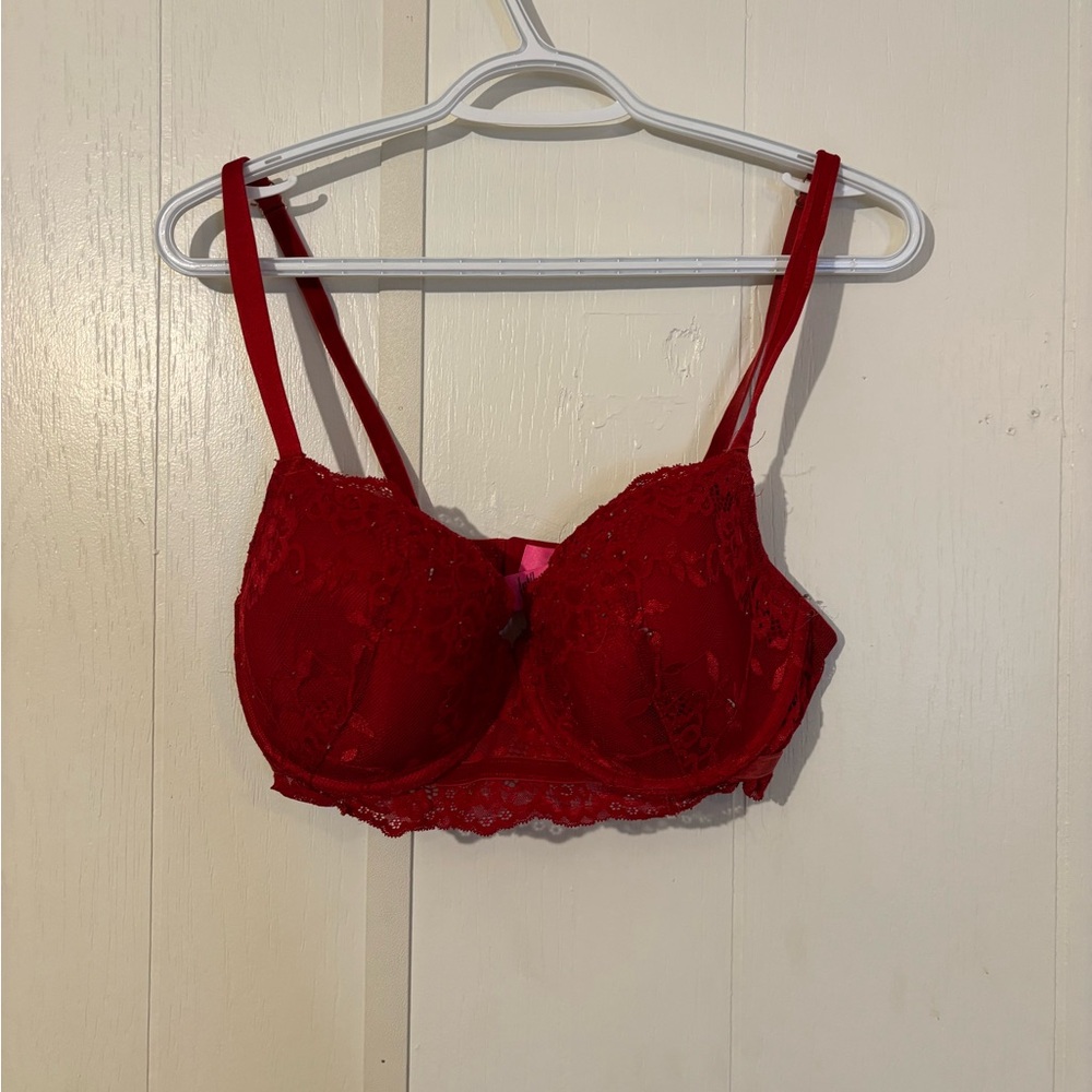 Bra 34DD